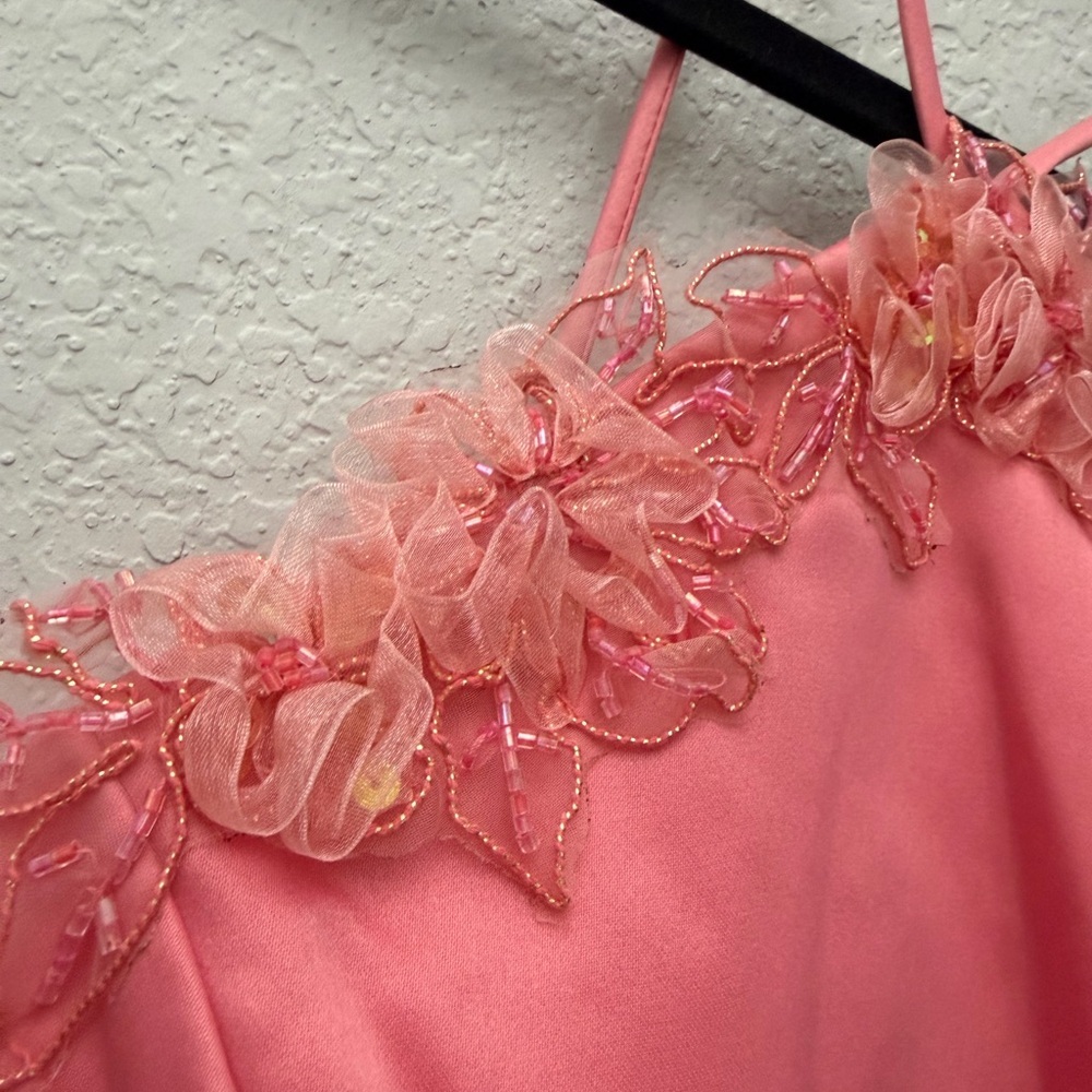 VTG 90s Y2K Dollar USA Coral Pink Satin Gown 3D Floral Beaded Halter Dress XS - Picture 13 of 15